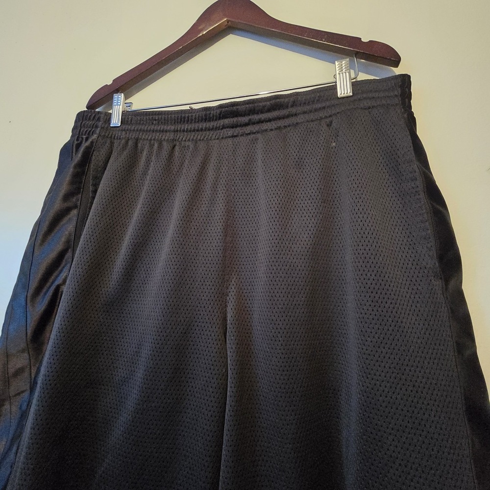 Vintage Nike Basketball Shorts Men's XXL Black Elastic Waist Drawstring Pockets - Picture 3 of 15
